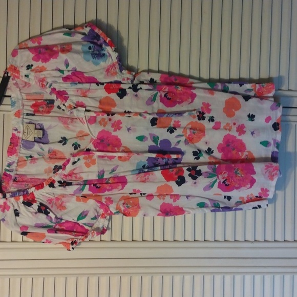 St. John's Bay women's size PL in beautiful floral print with v-neck drawstrings - Picture 5 of 7